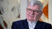 Ex-Außenminister Joschka Fischer. Er versuchte gemeinsam mit seinen EU-Partnern eine diplomatische Lösung im Atomstreit zu finden. Ex-Außenminister Joschka Fischer. Er versuchte gemeinsam mit seinen EU-Partnern eine diplomatische Lösung im Atomstreit zu finden.