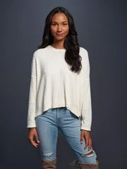 Layla Keating (Greta Onieogou)