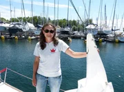 In der Segelmanufaktur in Tettnang am Bodensee arbeitet Elke Maier (45). Sie n&auml;ht hier seit einigen Jahren die Segel f&uuml;r die Regattasegler am Bodensee.