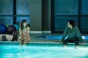 Zwischen den schwerkranken Teenagern knistert es: Haley Lu Richardson als Stella, Cole Sprouse als Will