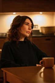 Anna Willems (Carice van Houten)