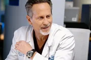 Pictured: Steven Weber as Dr. Dean Archer