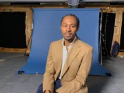 Keon West. Die Verwendung des sendungsbezogenen Materials ist nur mit dem Hinweis und Verlinkung auf RTL+ gestattet.