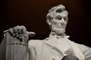 Statue of Abraham Lincoln.