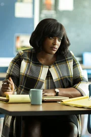 Nicole Steele (Wunmi Mosaku)