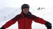 Harry Pr&uuml;nster erlebt einen Wintertag mit Entspannung und Sport in der Salzburger Sportwelt; im Bild: Harry Pr&uuml;nster, Skigebiet Wagrain/Flachau/St. Johann.