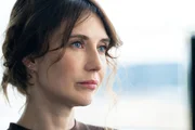 Anna Willems (Carice van Houten)
