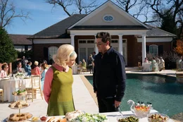 Jessica Chastain als Tammy Faye Bakker und Michael Showalter