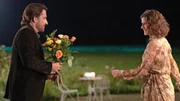 Henry (Oliver Mommsen) hat sich f&uuml;r das Dinner bei Alexandra (Anne Sch&auml;fer) herausgeputzt.