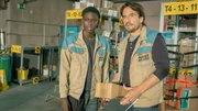 Henry (Oliver Mommsen, re.) r&auml;t Jamal (Stephen Owusu-Sekyere) sich nicht abzocken zu lassen.