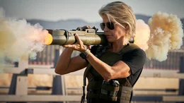 Nach dem Tod ihres Sohnes widmet sich Sarah Connor (Linda Hamilton) voll und ganz der Bek&auml;mpfung der Terminatoren.