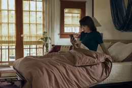 Sol&egrave;ne (Anne Hathaway)
