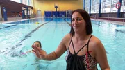 Dreifachmama Natascha ist mit ihren Kindern ins Schwimmbad gegangen. Dreifachmama Natascha ist mit ihren Kindern ins Schwimmbad gegangen.