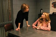 (L-R) Kathryn Erbe, Olivia D'Abo (Nicole Wallace)