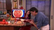 Carly Shay (Miranda Cosgrove, l.) Carly Shay (Miranda Cosgrove, l.)