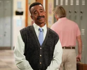 Tim Meadows (Mr. Glascott). Tim Meadows (Mr. Glascott).