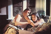 Nick Castle (Tom Atkins) und Elizabeth Solley (Jamie Lee Curtis)