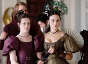Emma Pierson (r), Claire Foy (l)
