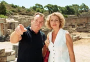 Michael (Fritz Wepper) und seine Frau Claudia (Michaela May) fangen nach 25 Jahren Eheroutine noch einmal ganz von vorne an.
