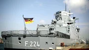Fregatte Sachsen-Anhalt im Hafen Fregatte Sachsen-Anhalt im Hafen