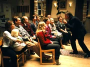 Stardirigent Daniel Dareus (Michael Nyqvist) findet eine neue Berufung als Chorleiter in seiner alten Heimatstadt.