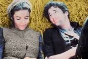 Ausruhen von der harten Landarbeit: Bill (Richard Gere) und Abby (Brooke Adams)