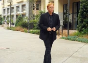 Horatio (David Caruso) muss mit seinem Team den Entf&uuml;hrer einer jungen Frau finden. Dabei bringt ein blinder Zeuge die Ermittler auf ihre wichtigste Spur...