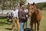 Raymond (Christopher Rosamond, l.), Ty (Graham Wardle)