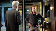 Als der Hauptverdächtige im Fall des ermordeten Superhelden umgebracht wird, müssen D.B. (Ted Danson, l.) und Nick (George Eads) bei ihren Ermittlungen von Null beginnen. Als der Hauptverdächtige im Fall des ermordeten Superhelden umgebracht wird, müssen D.B. (Ted Danson, l.) und Nick (George Eads) bei ihren Ermittlungen von Null beginnen.
