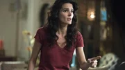 Eine Frau bricht im Gew&uuml;hl um die besten Schn&auml;ppchen eines Elektromarktes pl&ouml;tzlich tot zusammen. Wie sich herausstellt, wurde sie erstochen. Gelingt es Jane Rizzoli (Angie Harmon), den t&auml;ter dingfest zu machen?