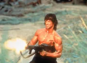 Rambo (Sylvester Stallone) kehrt zehn Jahre nach Beendigung des Dschungelkrieges nach Vietnam zur&uuml;ck?