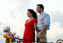 Maria (Christine Neubauer) verliebt sich in den netten Martin (Hardy Kr&uuml;ger jr.). Weiteres Bildmaterial finden Sie unter www.br-foto.de.