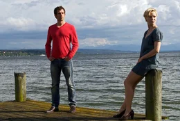 Die wundersch&ouml;ne Zeit, die Sophie (Lisa Wagner) und Max (Andr&eacute; Szymanski) miteinander verbringen, wird von einem Geheimnis &uuml;berschattet.