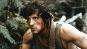 John Rambo (Sylvester Stallone) beginnt seinen blutigen Privatkrieg..John Rambo (Sylvester Stallone) beginnt seinen blutigen Privatkrieg..