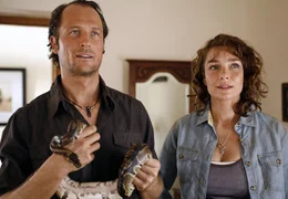 Hanna (Aglaia Szyszkowitz) wei&szlig;, dass sie sich auf Ranger Alex (Markus Kn&uuml;fken) verlassen kann.
