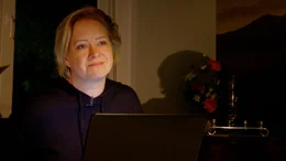 "Alkohol war f&uuml;r mich ein Medikament". Gesch&auml;ftsfrau Sandra wurde in der Corona-Zeit r&uuml;ckf&auml;llig.
