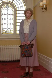 Geraldine McEwan (Miss Jane Marple).
