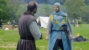 RE-ENACTMENT STILL: Artus stellt sich Mordred, seinem legend&auml;ren Erzfeind, entgegen.