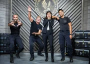 v.li.: David Kay (Jay Harrington), Dominique Luca (Kenny Johnson), Jessica Cortez (Stephanie Sigman), Victor Tan (David Lim).