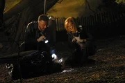 L-R: Gil Grissom (William Petersen) und Catherine Willows (Marg Helgenberger)