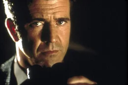 1. Porter (Mel Gibson) sinnt auf Rache.