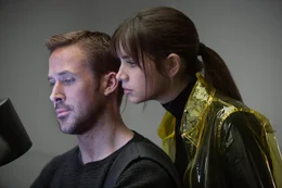 K (Ryan Gosling) und Joi (Ana de Armas)