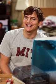 Walden (Ashton Kutcher) hat mit 17 Jahren ein Video f&uuml;r sein zuk&uuml;nftiges Ich aufgenommen, in dem er alles aufz&auml;hlt, was er bis zum Alter von 35 erreichen will. Deprimiert stellt er fest, dass er weder Frau noch Hund noch Kinder hat ...