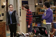 (v.l.n.r.) Leonard Hofstadter (Johnny Galecki); Howard Wolowitz (Simon Helberg); Rajesh Koothrappali (Kunal Nayyar)