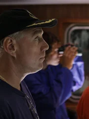 Lt. Steve Bonn (Joseph Meissner, l.)