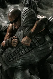 Ein beinahe aussichtsloser Kampf: Riddick (Vin Diesel) allein gegen die entfesselten Necromonger ...