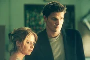 Buffy (Sarah Michelle Gellar), Angel (David Boreanaz)