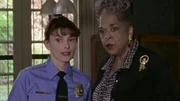 Monica (Roma Downey), Tess (Della Reese)