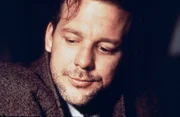 Wer nur hat all die Menschen get&ouml;tet und warum hat Harry Angel (Mickey Rourke) mit allem kurz zuvor zu tun gehabt?