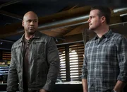 L-R: Special Agent Sam (LL Cool J), Special Agen Callen (Chris O'Donnell),